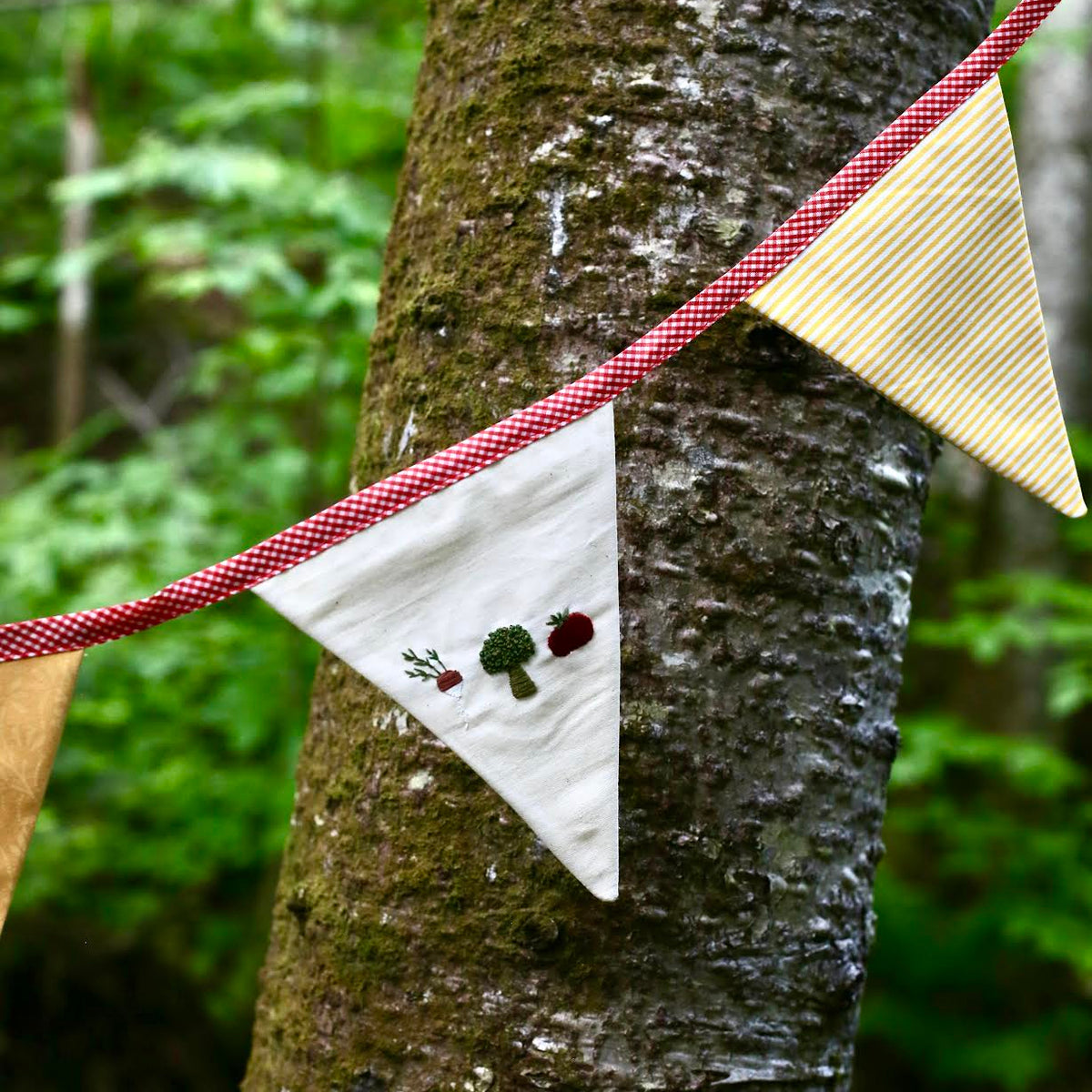 Banderoles brodées