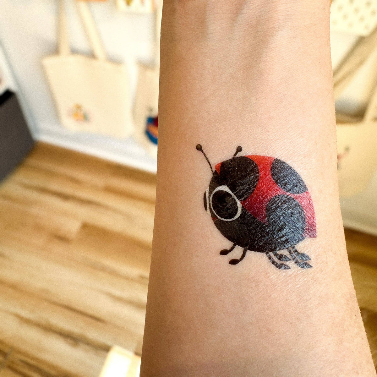 Les sympathiques bibittes - tatouages temporaires